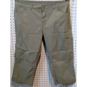Eddie Bauer Women's Capri Cargo Pants Size 14 Green Pockets Hiking